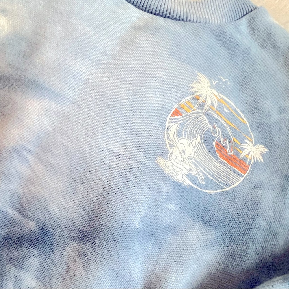 Gorgeous XS Children’s Disney Stitch Sweatshirt w/ Sunset Surf and Ukulele
